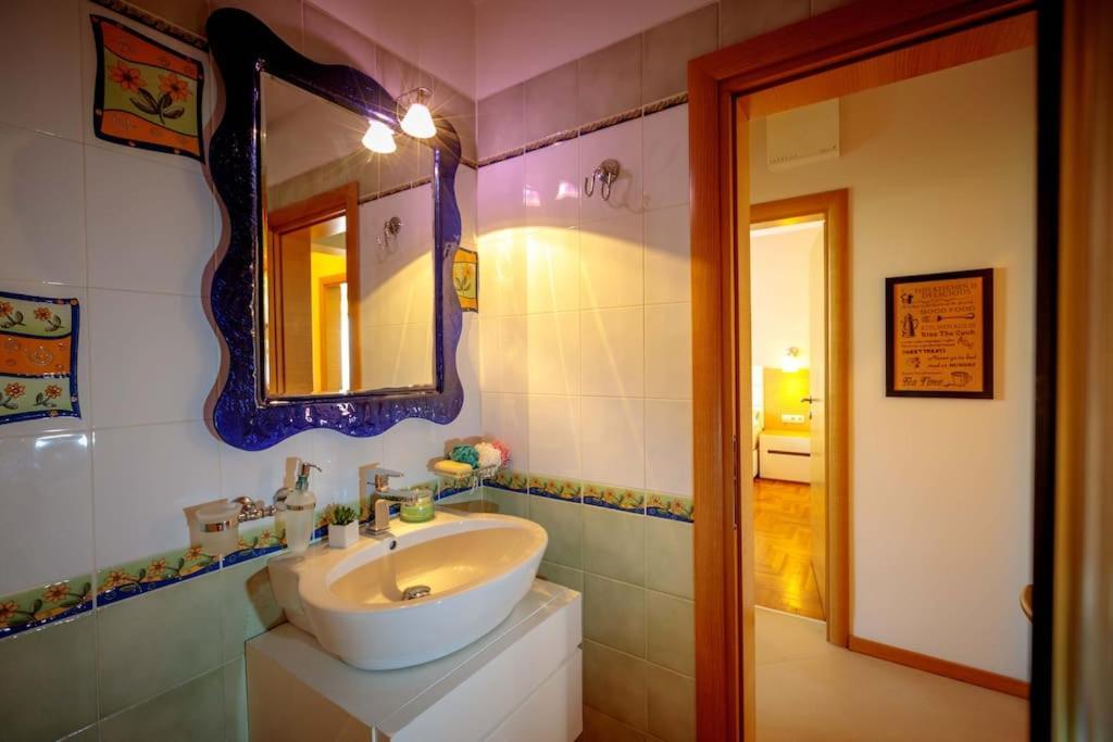 Green Apartment - Top Location, Near City Center! Sofia Luaran gambar