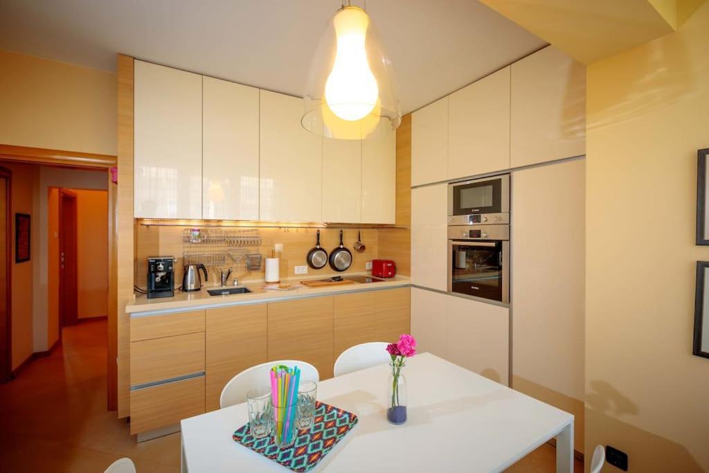 Green Apartment - Top Location, Near City Center! Sofia Luaran gambar